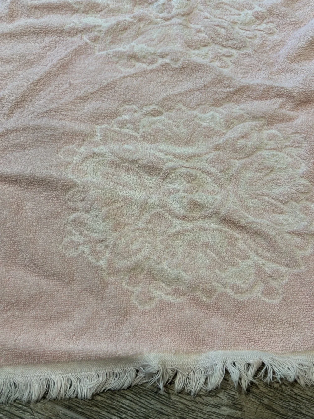Vintage‎ MCM Sears Cotron Hand Towel Pink Floral 1970s Fringe 16x23